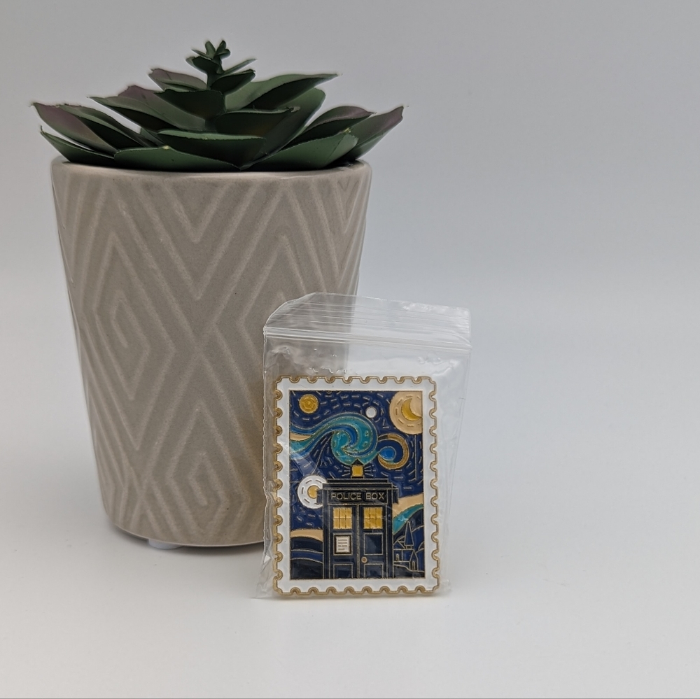 Doctor Who TARDIS Starry Night Inspired Enamel Pin